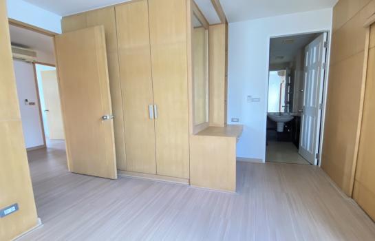 ให้เช่าโฮมออฟฟิศ 4 ชั้นบ้านกลางกรุง ออฟฟิศ พาร์ค บางนา-ตราด กม. 2 เซ็นทรัล บางนา เขตบางนา