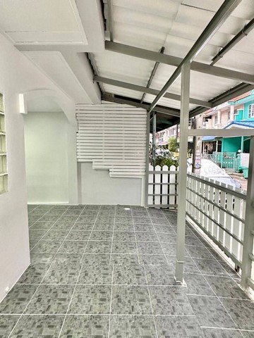 บัวทอง 4   บ้านพร้อมอยู่  บ้านกล้วย-ไทรน้อย ปรับปรุงใหม่  ราคาดีมาก