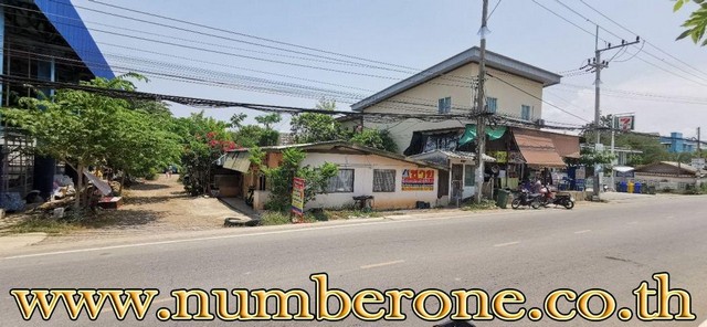 ที่ดิน -  1 RAI 2 NGAN 83 sq.wa 7900000 บ. ไม่ไกลจาก ใกล้ที่ว่าการอำเภอบ้านแพ้ว ใกล้ตลาดน้ำบ้านแพ้ว การไฟฟ้าส่วนภูมิภาคจังหวัดสมุทรสาคร 2 ใกล้โรงพยาบาลบ้านแพ้ว โลตัสโกเฟรช โรงเรียนวัดธรรมจริยาภิรมย์ วัดธรรมจริยาภิรมย์ วัดใหม่ราษฏร์นุกูล (ที่ดินน่าลงทุน) ส