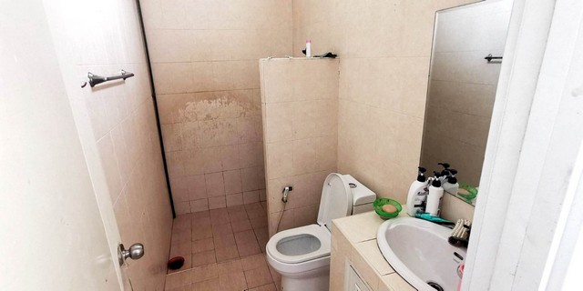 TOWNHOME อนานคร 2 พื้นที่เท่ากับ 25 ตาราง-วา 2Bedroom1ห้องน้ำ ใกล้ ใกล้โรงเรียนเซ็นต์แมรี่ โรงเรียนเอกอโยธยา ตลาดจอมพล ป. ตลาดสีขวา กรมที่ดินวังน้อย เทศบาลบ้านสร้าง การเดินทางสะดวก อยู่ติดถนนโรจนะ (ทาวน์เฮ้าส์มือสอง) หรููสงบ อยุธยา   