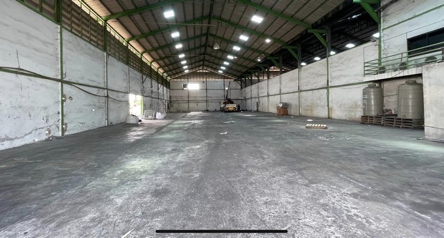 ให้เช่าโกดังโรงงานพร้อมออฟฟิศ เนื้อที่ 6 ไร่ พื้นที่โกดัง 4,300 ตารางเมตร มี รง 4 ซอยสวนส้ม หลังนิคมอุตสาหกรรมสมุทรสาคร  