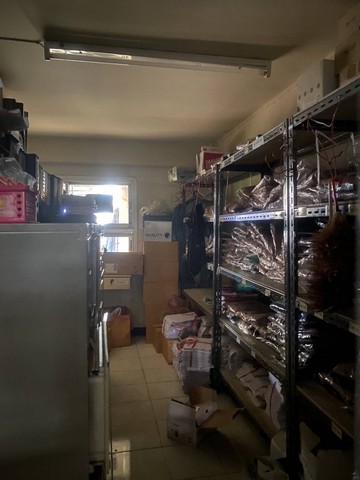 ขายอาคารพาณิชย์ ทำเลทอง เนื้อที่ 36ตรว. 3 ชั้น 2 คูหา ติดถนนใหญ่ รามคำแหง 68