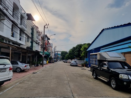  อาคาร ปากเกร็ด ปากเกร็ด อำเภอ ปากเกร็ด จังหวัด นนทบุรี