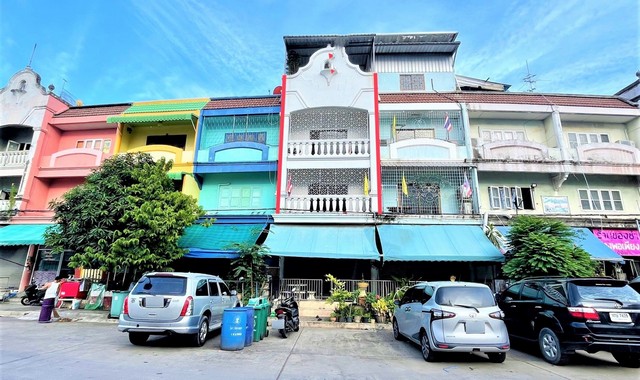 ขายอาคารพาณิชย์    หมู่บ้านมหาชัยเมืองใหม่  สมุทรสาคร ( PKK04-06225)