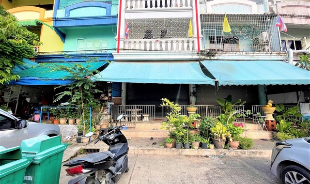 ขายอาคารพาณิชย์    หมู่บ้านมหาชัยเมืองใหม่  สมุทรสาคร ( PKK04-06225)