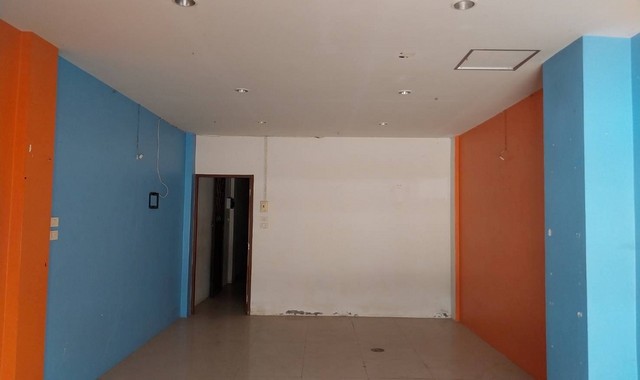 ขายอาคารพาณิชย์โครงการ ศรีทอง พาเลซ อำเภอเมืองสุราษฎร์ธานี จังหวัดสุราษฎร์ธานี PKK04-05916