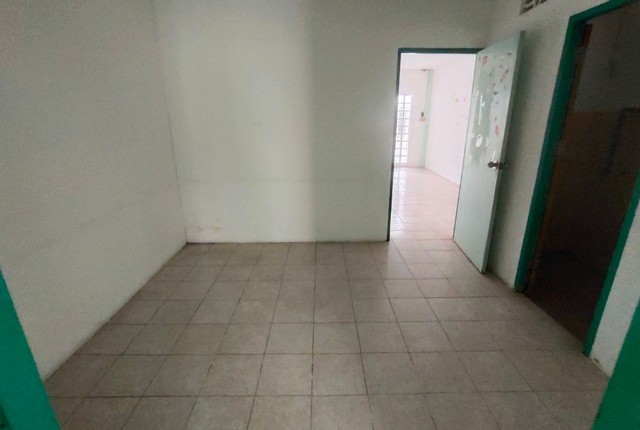 ขายอาคารพาณิชย์ใกล้ โรงพยาบาลสมุยอินเตอ อำเภอเกาะสมุย จังหวัดสุราษฎร์ธานี PKK04-04501