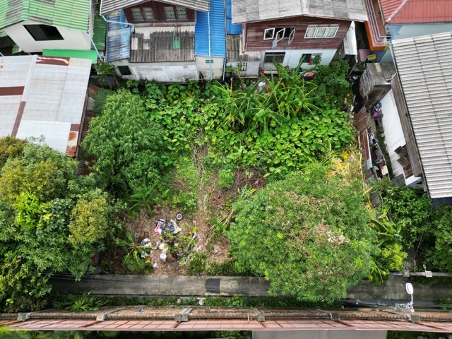 ขายที่ดิน ตลิ่งชัน 72 ตร.วา  แขวงบางระมาด เขต ตลิ่งชัน กรุงเทพ  ZW287