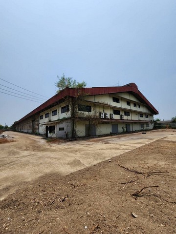 ขายที่ดิน พร้อมสิ่งปลูกสร้าง  เนื้อที่ 7-2-76.5 ไร่  ต.สระกระเทียม อ.เมือง จ.นครปฐม  ZW286