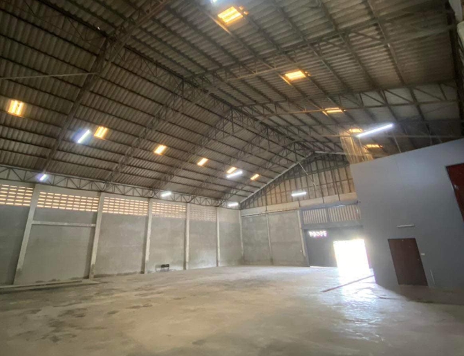  ให้เช่าโกดัง 480 ตรม ถนน375 นครปฐม ดอนตูม มี สำนักงาน