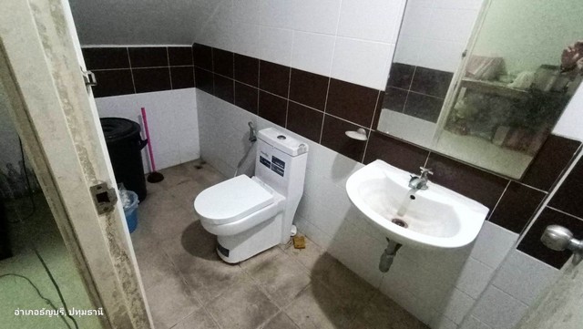 อาคารพาณิชย์ฯ ปิยวรารมย์ รังสิต คุ้มค่าคุ้มราคา