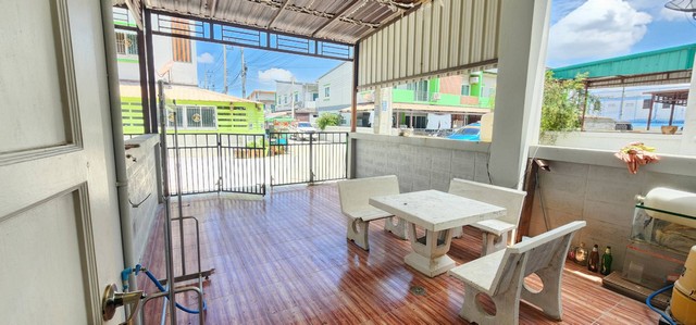 ID :  N16479 ขาย SALE อาคาร บ้านเลิศเศรษฐี 3 ไม่ไกลจาก ใกล้วัดสันติการาม วัดหน้าต่างใน วัดหน้าต่างนอก โรงเบียร์ช้างอยุธยา ใกล้ห้างโลตัสเสนา ใกล้โรงเรียนมัธยมผดุงวิทยา ใกล้วิทยาลัยสารพัดช่างพระนครศรีอยุธยา ใกล้โรงเรียนสินสังวาลย์อุทิศ ใกล้มหาวิทยาลัยราชภัฎ