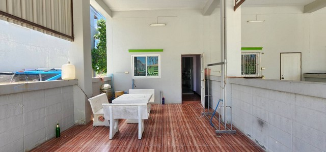 ID :  N16479 ขาย SALE อาคาร บ้านเลิศเศรษฐี 3 ไม่ไกลจาก ใกล้วัดสันติการาม วัดหน้าต่างใน วัดหน้าต่างนอก โรงเบียร์ช้างอยุธยา ใกล้ห้างโลตัสเสนา ใกล้โรงเรียนมัธยมผดุงวิทยา ใกล้วิทยาลัยสารพัดช่างพระนครศรีอยุธยา ใกล้โรงเรียนสินสังวาลย์อุทิศ ใกล้มหาวิทยาลัยราชภัฎ