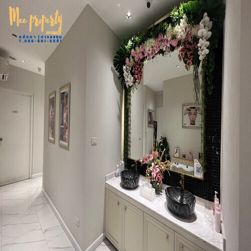 เซ้งคลินิกความงามขนาดใหญ่ (ปัจจุบันยังเปิดดำเนินกิจการอยู่) พร้อมดำเนินการต่อได้เลย  เป็นอาคารพาณิชย์ ตั้งอยู่ที่สุขุมวิท 26 