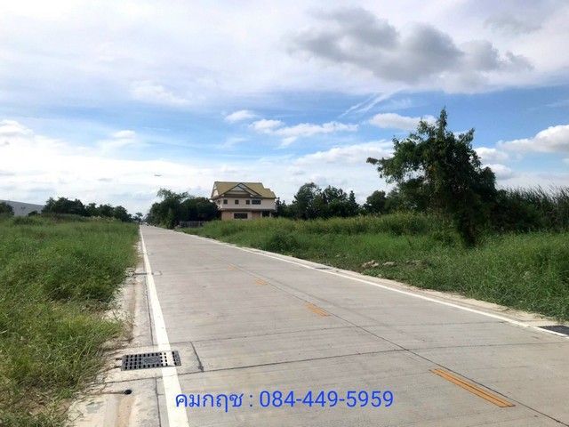 ขายที่ดินบางปลา สมุทรปราการ เนื้อที่ 2 ไร่ 58 ตารางวา ที่สวยชุมชนดี หน้าติดถนนคอนกรีต