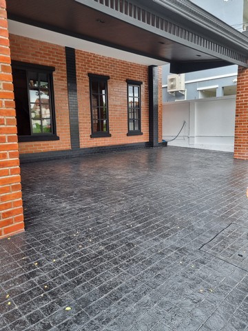 S2459 ขายอาคารพาณิชย์ 2 ชั้น ซอยรามคำแหง 118  ใกล้โรงเรียนนานาชาติแอสคอต