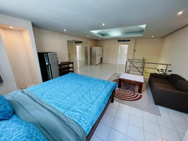 S2451 ให้เช่าทาวน์โฮม 4 ชั้น โครงการชิชาคาสเซิล ซอยสุขุมวิท 31 ใกล้มศว