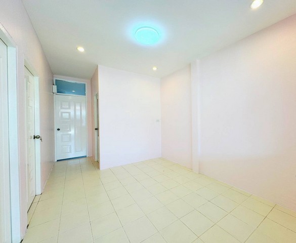 บ้านราคาไม่เกินล้าน หมู่บ้าน วรางกูล โซนมาบตาพุด ผ่อน 3000 บาท