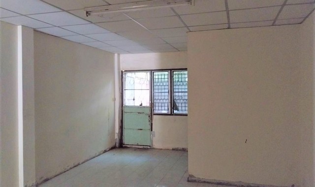 ขายอาคารพาณิชย์ใกล้ โรงพยาบาลกาญจนดิษฐ์ อำเภอกาญจนดิษฐ์ จังหวัดสุราษฎร์ธานี PKK04-04236