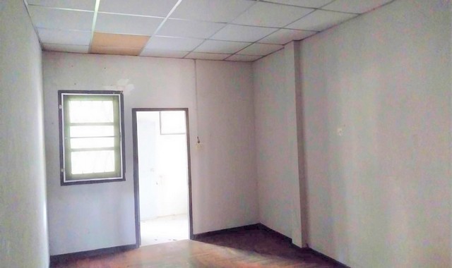 ขายอาคารพาณิชย์ใกล้ โรงพยาบาลกาญจนดิษฐ์ อำเภอกาญจนดิษฐ์ จังหวัดสุราษฎร์ธานี PKK04-04236