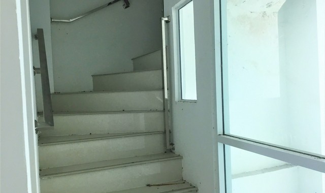 ขายอาคารพาณิชย์   หมู่บ้าน ไอ-สแควร์  นครราชสีมา (PKK04-05523)