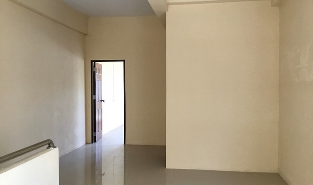 ขายอาคารพาณิชย์   อำเภอเมืองนครราชสีมา  นครราชสีมา ( PKK04-04898)