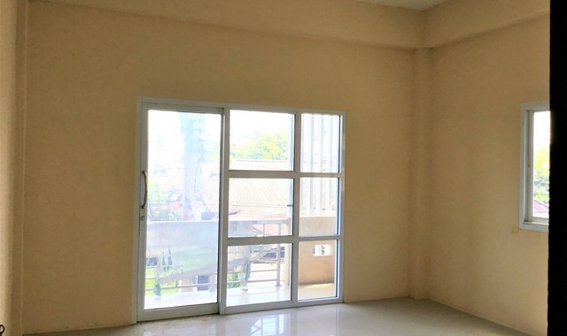 ขายอาคารพาณิชย์   อำเภอเมืองนครราชสีมา  นครราชสีมา ( PKK04-04898)