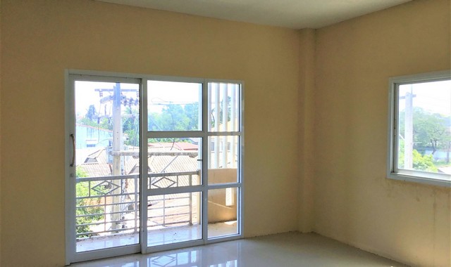 ขายอาคารพาณิชย์   อำเภอเมืองนครราชสีมา  นครราชสีมา ( PKK04-04898)