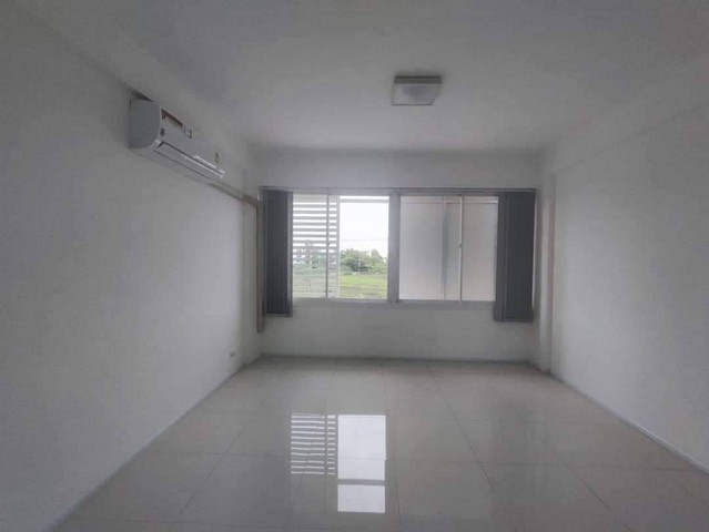 ให้เช่าอาคารพาณิชย์ 4 ชั้น โครงการวิซีโอรามคำแหง ติดถนนราษฎร์พัฒนา