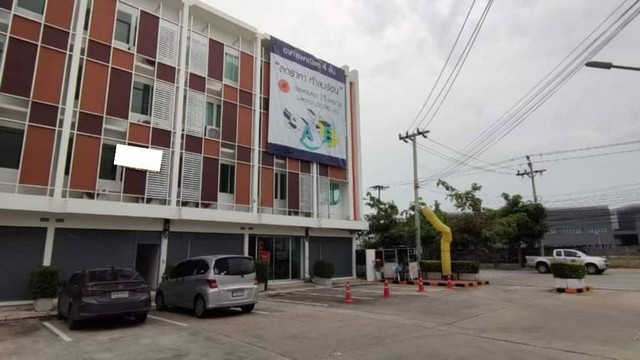 ให้เช่าอาคารพาณิชย์ 4 ชั้น โครงการวิซีโอรามคำแหง ติดถนนราษฎร์พัฒนา