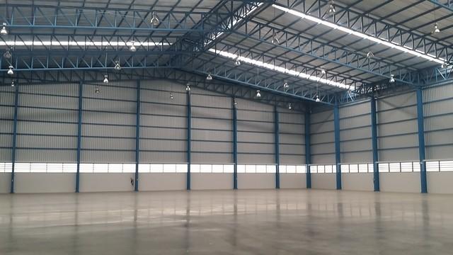 ให้เช่าโกดังคลังสินค้า พร้อมสำนักงาน พื้นที่ 2,880 ตรม.ถนนคลองส่งน้ำ 