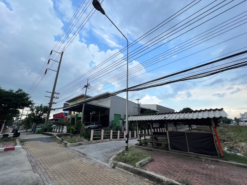 ให้เช่าที่ดินติดถนนเพชรเกษม เนื้ที่ 4 ไร่ ให้เช่าระยะยาว ที่ดินสวย  บริเวณเพชรเกษม 95
