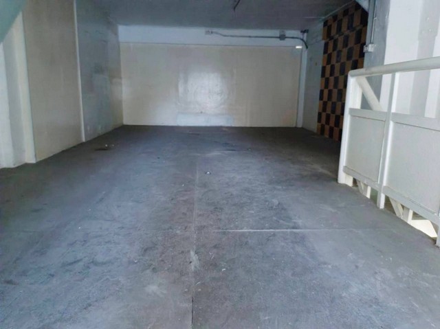 ให้เช่าอาคารพาณิชย์ 2 คูหา ทำเลติดถนนเฉลิมพระเกียรติร.9