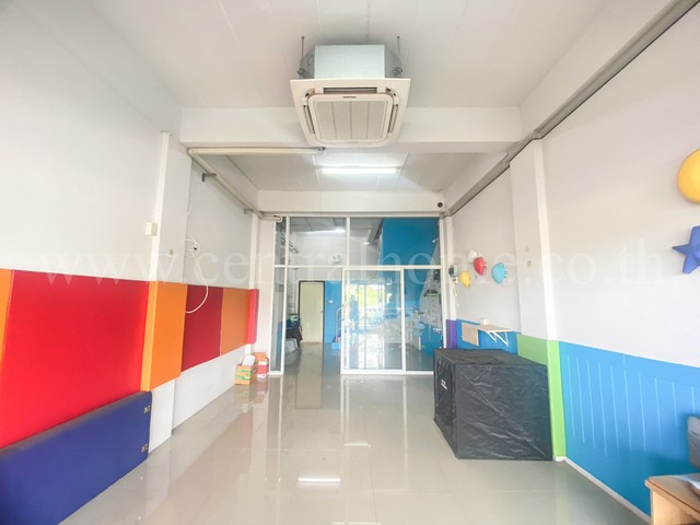 R1 อาคารพาณิชย์ 4 ชั้น ถนนพระองศ์เจ้าสาย คลอง4 ธัญบุรี ปทุมธานี ติดถนนใหญ่