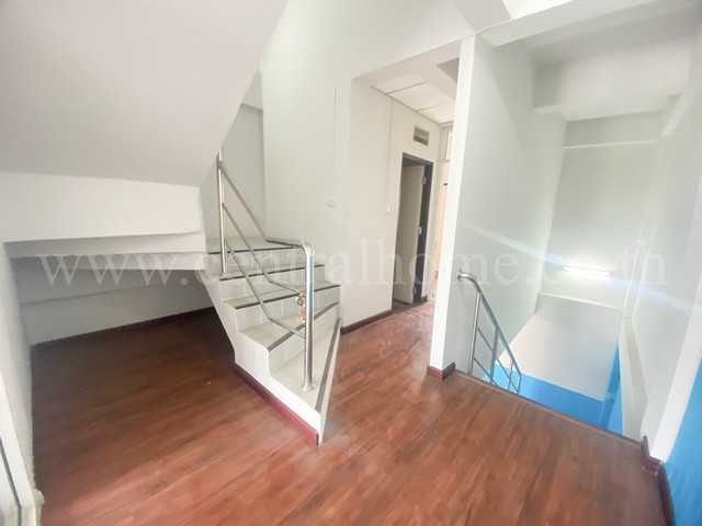 R1 อาคารพาณิชย์ 4 ชั้น ถนนพระองศ์เจ้าสาย คลอง4 ธัญบุรี ปทุมธานี ติดถนนใหญ่