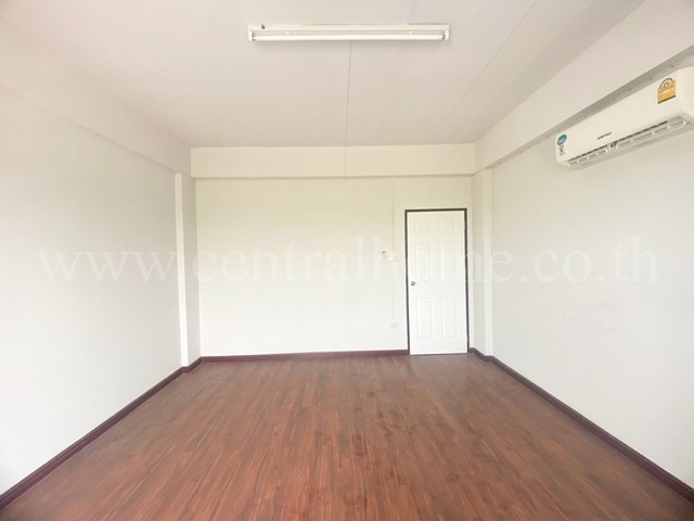 R1 อาคารพาณิชย์ 4 ชั้น ถนนพระองศ์เจ้าสาย คลอง4 ธัญบุรี ปทุมธานี ติดถนนใหญ่