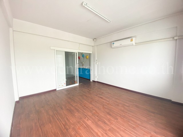 R1 อาคารพาณิชย์ 4 ชั้น ถนนพระองศ์เจ้าสาย คลอง4 ธัญบุรี ปทุมธานี ติดถนนใหญ่