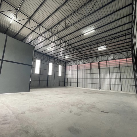 ให้เช่าออฟฟิศพร้อมโกดัง 503 ตรม. ซอยร่วมสุข 7 ลำลูกกา-รังสิต ใกล้ตลาด AC ลำลูกกา 