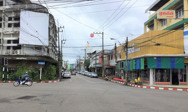 ขายอาคารพาณิชย์  อำเภอเมืองสกลนคร สกลนคร (PKK04-05745)