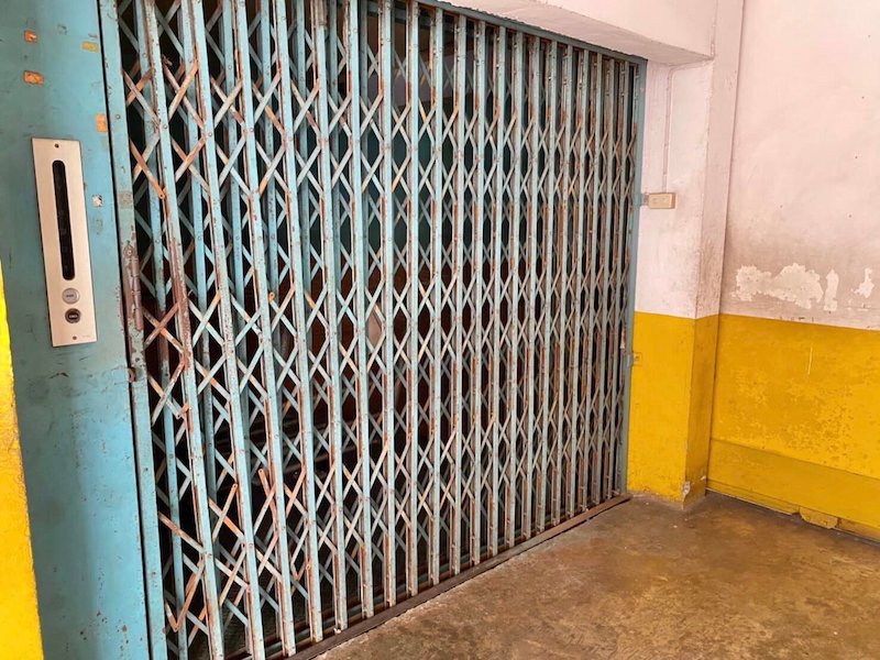 BST531 ให้เช่าโรงงานทอผ้า สามารถทำเป็นการ์เม้นท์ครบวงจรได้เลย มีใบรง.4  มีลิฟทุกชั้น พระรามที่ 2 บางมด