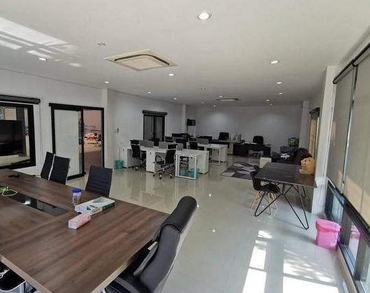  ให้เช่าโกดัง โรงงาน พื้นที่ 645 ตรม. ย่านบางเสาธง สมุทรปราการ 