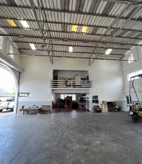  ให้เช่าพื้นที่โกดัง 360 ตรม  ซอย สุขสวัสดิ์64 พระประแดง สมุทรปราการ