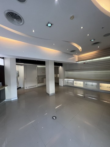 ขายอาคารพาณิชย์ 4 ชั้น 2 คูหา อำเภอโพธาราม จังหวัดราชบุรี