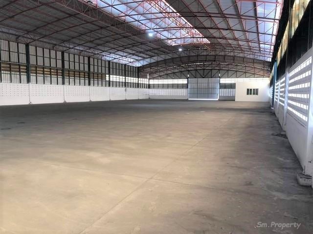 Sm534  ให้เช่าโกดัง โรงงานพร้อมสำนักงาน 1,500  ตารางเมตร  ย่านบางคูวัด ปทุมธานี