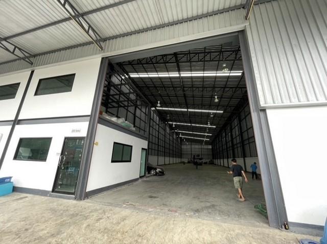 ให้เช่าโกดัง พื้นที่ใช้สอย 1,000 ตรม.ย่านหนามแดง ใกล้วัดหนามแดง 