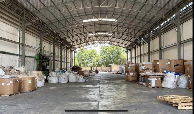 BST532 ให้เช่าโกดังโรงงานพร้อมออฟฟิศ เนื้อที่ 6 ไร่ พื้นที่โกดัง 4,300 ตารางเมตร มี รง 4 ซอยสวนส้ม หลังนิคมอุตสาหกรรมสมุทรสาคร 