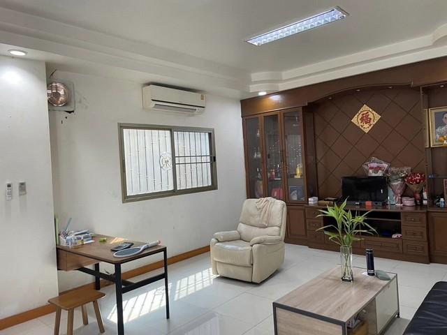 BST532 ให้เช่าโกดังโรงงานพร้อมออฟฟิศ เนื้อที่ 6 ไร่ พื้นที่โกดัง 4,300 ตารางเมตร มี รง 4 ซอยสวนส้ม หลังนิคมอุตสาหกรรมสมุทรสาคร 