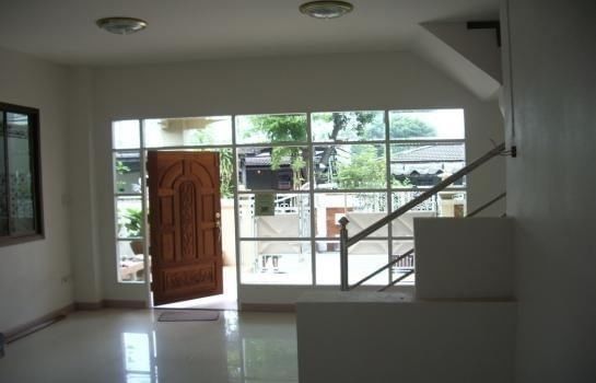 ให้เช่าทาวน์โฮม 3 ชั้น ซอยพหลโยธิน19 ซอยวิภาวดี 28 ใกล้ โรงเรียนหอวัง ,เซ็นทรัลลาดพร้าว 