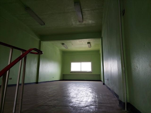 ให้เช่าอาคาร 4 ชั้น หมู่บ้านแกรนด์ วิลเลจ ลาดพร้าว 80 ทับ 3 ใกล้รถไฟฟ้าสถานีลาดพร้าว 71