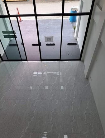  ให้เช่าอาคาร 3.5 ชั้น ลาดพร้าว 101 บางกะปิ พื้นที่ 308 ตรม สร้างใหม่ เหมาะอาศัย ทำสำนักงาน 